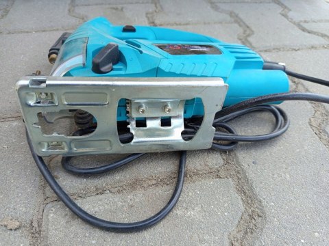 OUTLET W671 WYRZYNARKA Z LASEREM PRZECINARKA PIŁA DREWNA 1950W