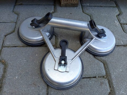 OUTLET W792 PRZYSSAWKA DO SZYB 3x UCHWYT SZKŁA GLAZURY PŁYTEK