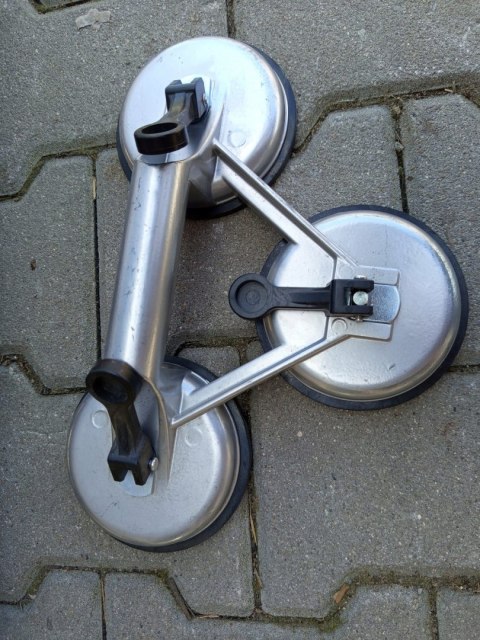 OUTLET W792 PRZYSSAWKA DO SZYB 3x UCHWYT SZKŁA GLAZURY PŁYTEK