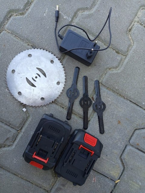 OUTLET W825 PODKASZARKA AKUMULATOROWA KOSA OGRODOWA WYKASZARKA DO TRAWY 36V