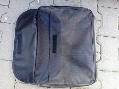 OUTLET W860 TORBA NA LAPTOPA LEKKA POJEMNA CZARNA POKROWIEC NA LAPTOPA