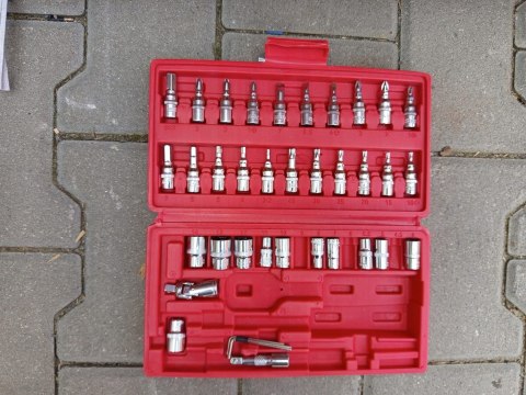 OUTLET W862 ZESTAW KLUCZY NARZĘDZI WALIZKA