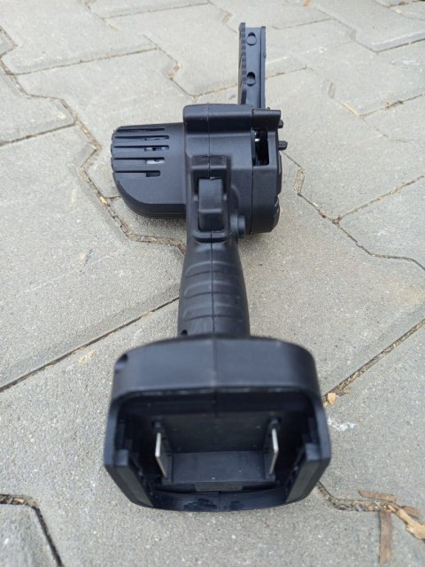 OUTLET W874 PIŁA ŁAŃCUCHOWA AKUMULATOROWA PILARKA AKUMULATOR ŁAŃCUCH 8" 36V