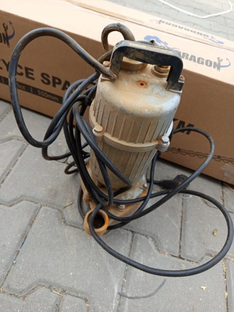 OUTLET W895 POMPA DO WODY BRUDNEJ SZAMBA Z ROZDRABNIACZ-EM PŁYWAKIEM