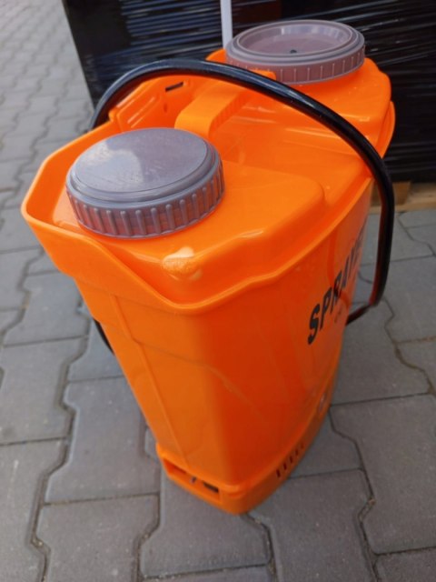 OUTLET W912 Opryskiwacz AKUMULATOROWY Plecakowy Ciśnieniowy ELEKTRYCZNY 16L