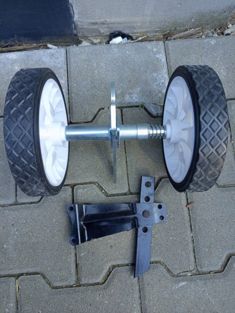 OUTLET W927 GLEBOGRYZARKA SPALINOWA KULTYWATOR DO GLEBY ZIEMI AERATOR 5,2KM