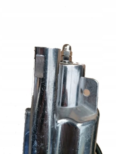 POMPA POMPKA DO WODY CZYSTEJ ZATAPIALNA RUSKA NUREK