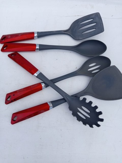 OUTLET W118 PRZYBORY KUCHENNE AKCESORIA ŁOPATKA ŁYŻKA