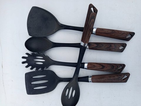 OUTLET W119 PRZYBORY KUCHENNE AKCESORIA ŁOPATKA ŁYŻKA