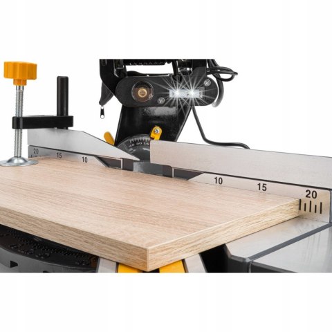 Piła ukośnica Powermat 2400 W 255 mm