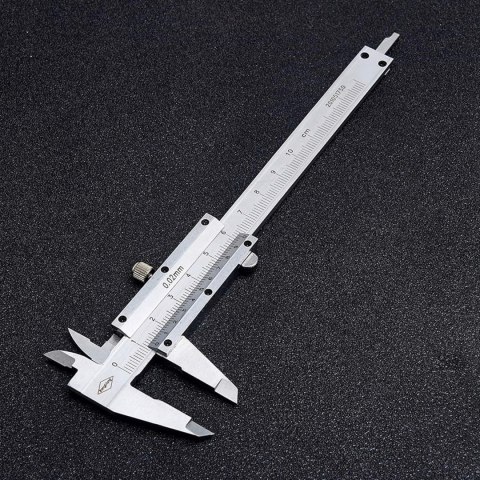 SUWMIARKA NONIUSZOWA ANALOGOWA ZE STALI NIERDZEWNEJ 0-150mm + ETUI