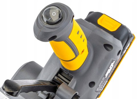 POWERMAT PRZYSSAWKA WIBRACYJNA DO PŁYTEK +2x 2Ah AKUMULATOR 21V WALIZKA