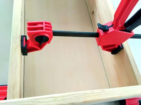 Ścisk Stolarski 110 kg 6'' 150 x 60 mm Kraft&Dele